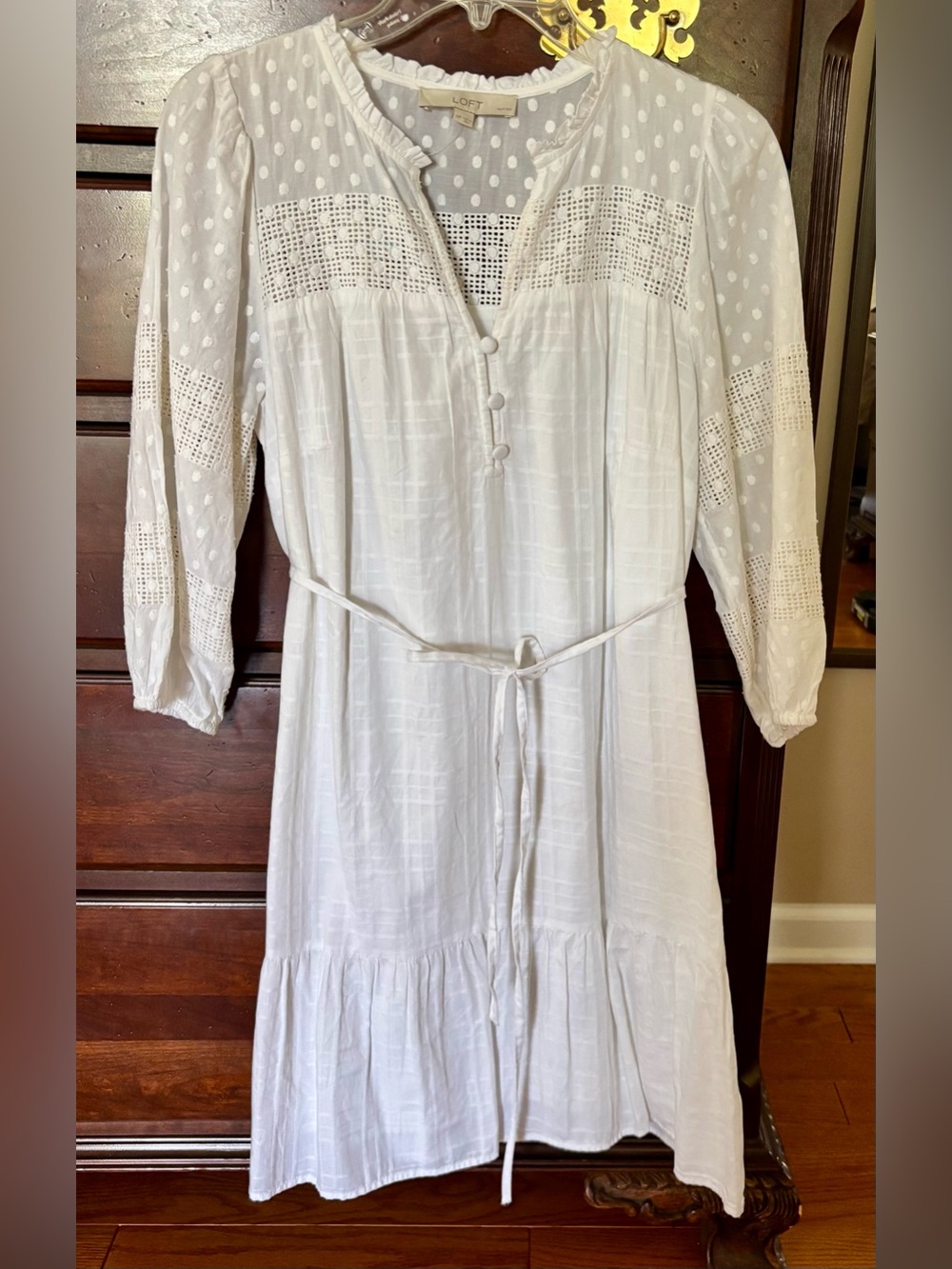 Beautiful white dress, Loft size PM. 3/4 sleeves, self-tie belt, lined. NWT
